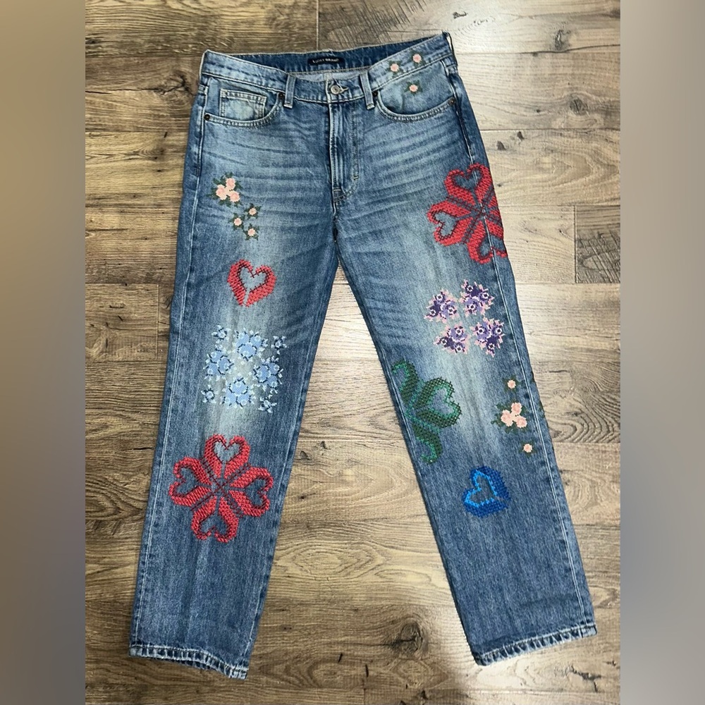 Lucky Brand mid-rise boy jeans with hearts flowers embroidery Valentines 6/28 - Picture 7 of 14
